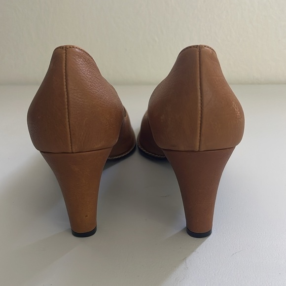Bruno Magli Tan Leather Pumps Heels Size EU 42 US 12 - Picture 5 of 7